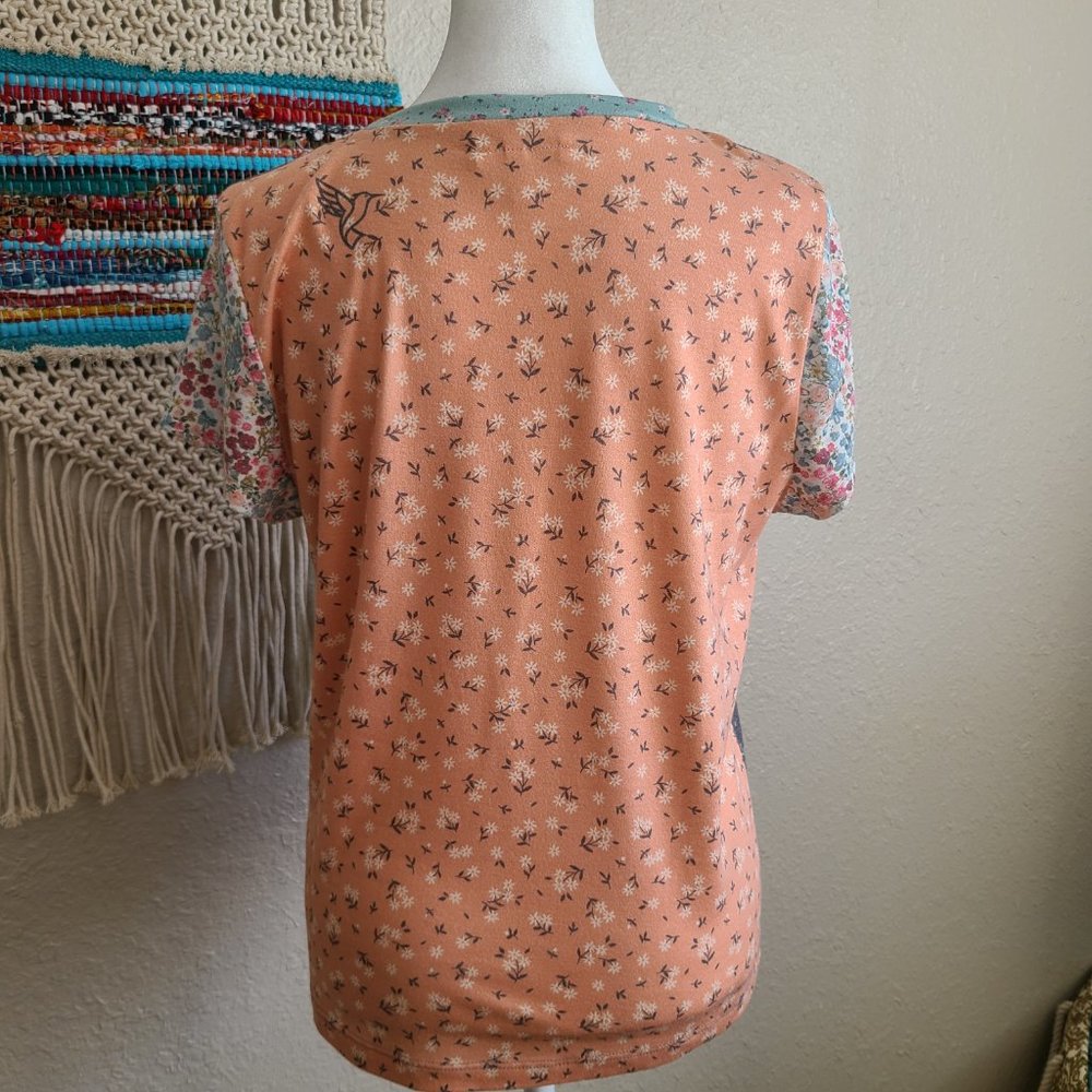 Multi-Floral Rustic Tee NWOT - Picture 5 of 13